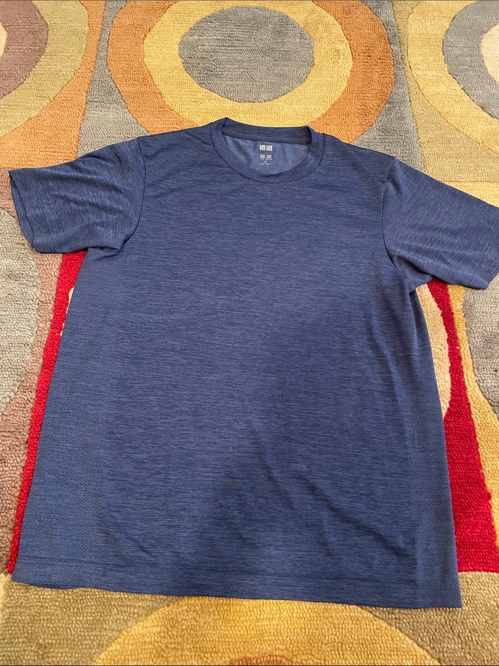 Uniqlo Men's Short Sleeve Crew Tee in Heather Navy, Excellent Cond, Sz M